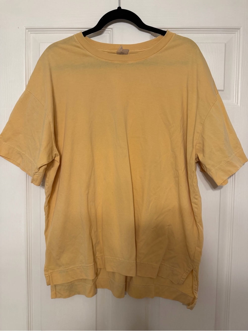 CALIA by Carrie Underwood Short Sleeve Tee in Pale Yellow